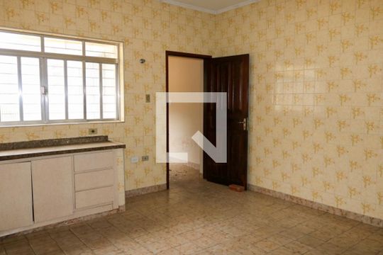 Cozinha de casa à venda com 2 quartos, 244m² em Cerâmica, São Caetano do Sul
