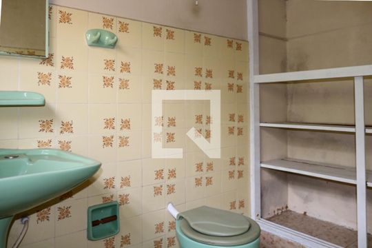 Área de Serviço de casa à venda com 2 quartos, 244m² em Cerâmica, São Caetano do Sul