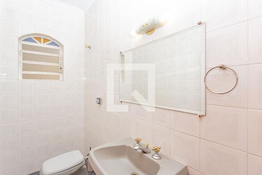 Lavabo de casa à venda com 3 quartos, 300m² em Parque Fongaro, São Paulo