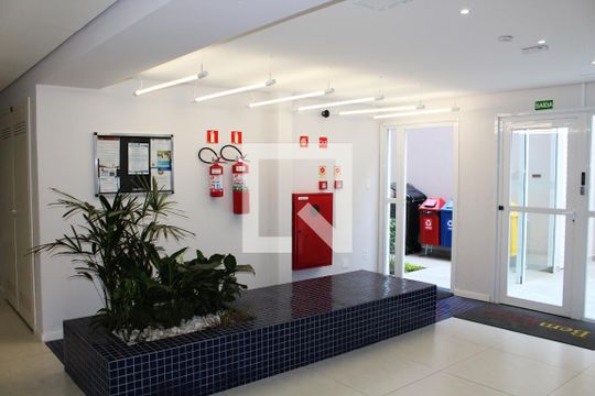 Hall de entrada de apartamento para alugar com 1 quarto, 35m² em Barra Funda, São Paulo