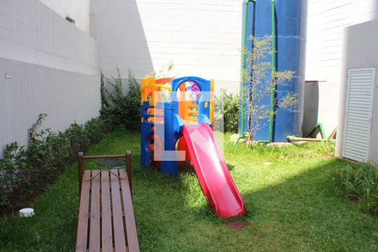 Área comum - Playground de apartamento para alugar com 1 quarto, 35m² em Barra Funda, São Paulo