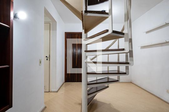 Sala de apartamento à venda com 1 quarto, 60m² em Vila Clementino, São Paulo