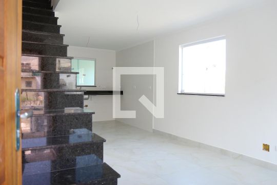 Sala de casa à venda com 2 quartos, 97m² em Jardim Vila Formosa, São Paulo