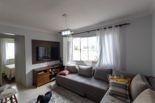 Sala de estar de apartamento à venda com 2 quartos, 69m² em Vila Sofia, São Paulo