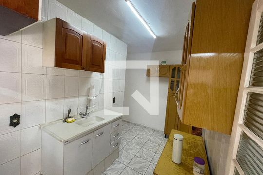 Cozinha de casa para alugar com 2 quartos, 150m² em Parque Almerinda Pereira Chaves, Jundiaí