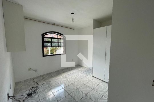 Quarto 1 de casa para alugar com 2 quartos, 150m² em Parque Almerinda Pereira Chaves, Jundiaí