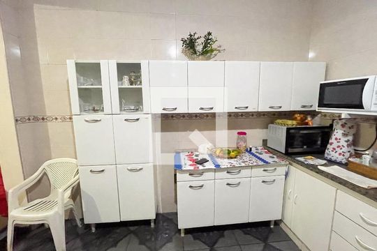Cozinha de casa à venda com 4 quartos, 360m² em Bandeirantes, Contagem