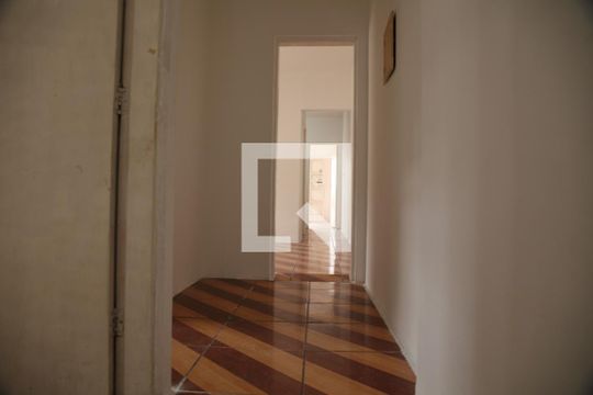 corredor dos Quartos de casa à venda com 3 quartos, 152m² em Conjunto Residencial Pombeva, São Bernardo do Campo