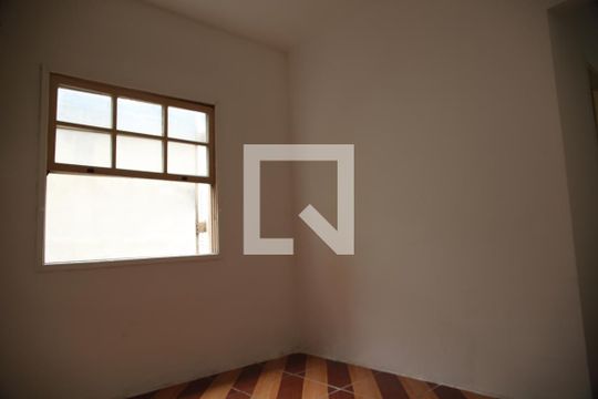 Sala/Quarto 2 de casa à venda com 3 quartos, 152m² em Conjunto Residencial Pombeva, São Bernardo do Campo