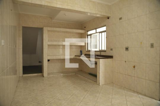 Cozinha de casa à venda com 3 quartos, 152m² em Conjunto Residencial Pombeva, São Bernardo do Campo