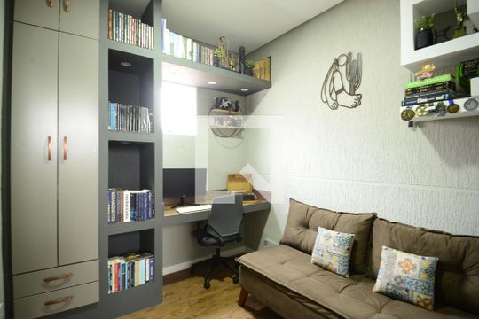 Quarto de casa à venda com 5 quartos, 400m² em Ipiranga, São Paulo