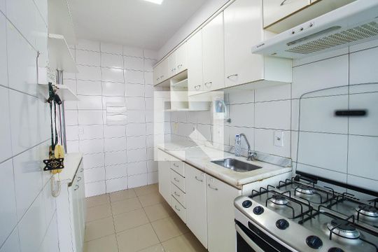 Cozinha de apartamento para alugar com 2 quartos, 50m² em Mooca, São Paulo