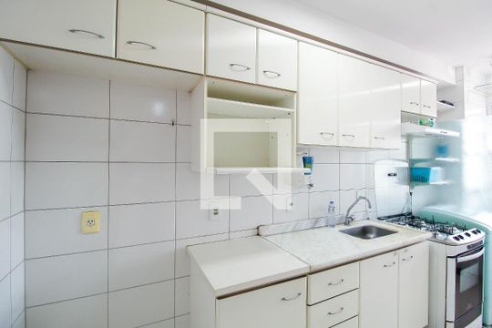 Cozinha de apartamento para alugar com 2 quartos, 50m² em Mooca, São Paulo