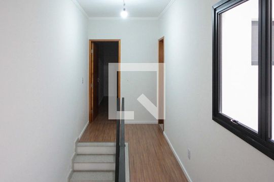 Corredor de casa à venda com 3 quartos, 115m² em Vila Alpina, São Paulo
