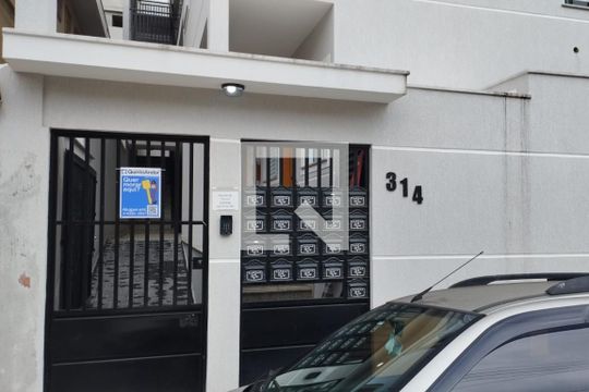 Fachada de apartamento à venda com 1 quarto, 31m² em Vila Isolina Mazzei, São Paulo