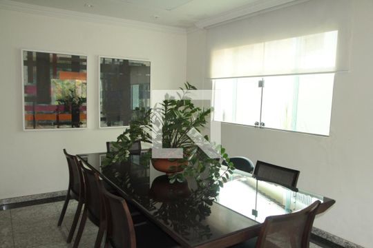 Área comum de casa à venda com 3 quartos, 238m² em Santa Amélia, Belo Horizonte