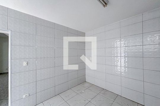 Cozinha de casa para alugar com 2 quartos, 100m² em Chácara Santo Antônio (zona Leste), São Paulo