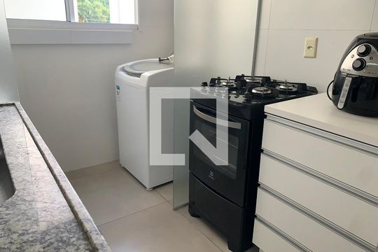cozinha de apartamento para alugar com 2 quartos, 45m² em Bandeirantes (pampulha), Belo Horizonte
