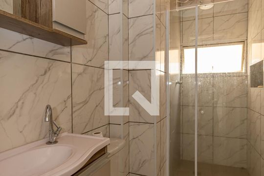 Banheiro de apartamento à venda com 1 quarto, 50m² em Botafogo, Campinas