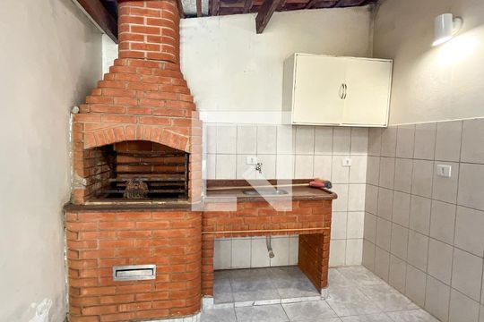 Churrasqueira de casa à venda com 3 quartos, 90m² em City América, São Paulo