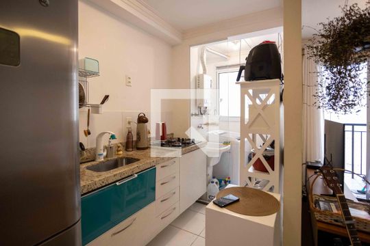 Cozinha de apartamento à venda com 2 quartos, 47m² em Centro, Diadema