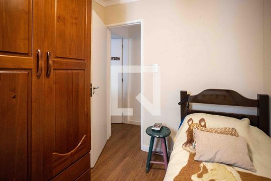 Quarto 1 de apartamento à venda com 2 quartos, 47m² em Centro, Diadema
