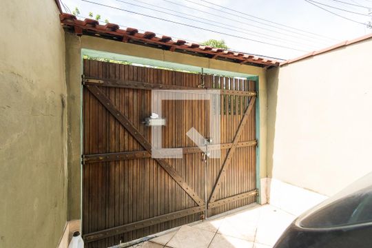 Garagem - Portão de casa para alugar com 2 quartos, 227m² em Jardim América, Rio de Janeiro