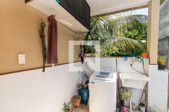 Área de Serviço de casa para alugar com 2 quartos, 227m² em Jardim América, Rio de Janeiro