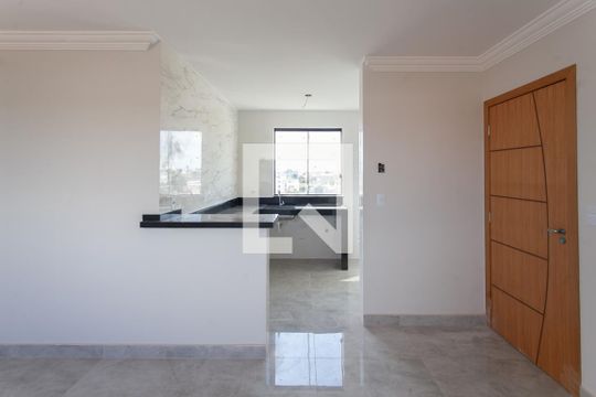 Cozinha de apartamento à venda com 3 quartos, 64m² em Rio Branco, Belo Horizonte