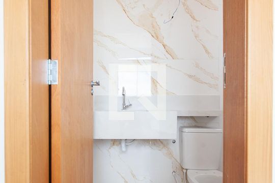 Banheiro da Suíte de apartamento à venda com 3 quartos, 64m² em Rio Branco, Belo Horizonte