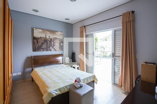 suíte 1 de casa à venda com 3 quartos, 700m² em Lapa, São Paulo