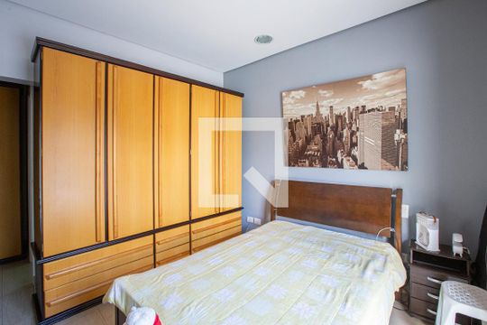 suíte 1 de casa à venda com 3 quartos, 700m² em Lapa, São Paulo
