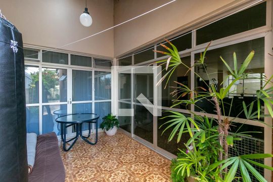 Área comum de casa para alugar com 4 quartos, 400m² em Belvedere, Belo Horizonte