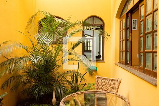 Varanda da sala  de casa para alugar com 3 quartos, 220m² em Nova Petrópolis, São Bernardo do Campo