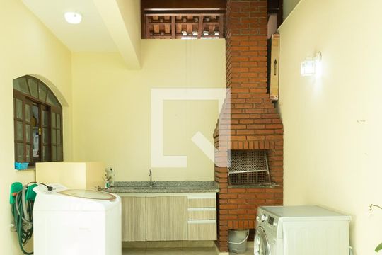 Área - Churrasqueira de casa para alugar com 3 quartos, 220m² em Nova Petrópolis, São Bernardo do Campo