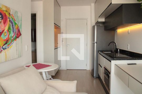 Sala/Cozinha de apartamento para alugar com 1 quarto, 32m² em Butantã, São Paulo