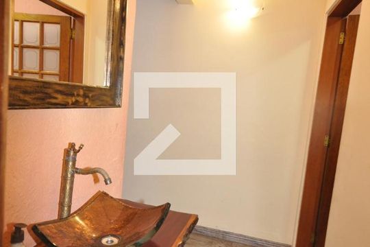 Lavabo de casa à venda com 3 quartos, 112m² em Parque Vitoria, São Paulo