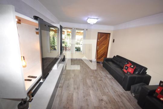 Sala de casa à venda com 3 quartos, 112m² em Parque Vitoria, São Paulo