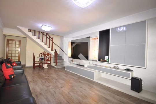 Sala de casa à venda com 3 quartos, 112m² em Parque Vitoria, São Paulo