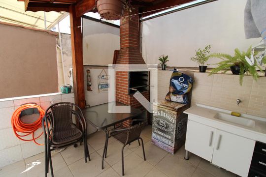 Área Comum de casa à venda com 4 quartos, 160m² em Vila Gustavo, São Paulo