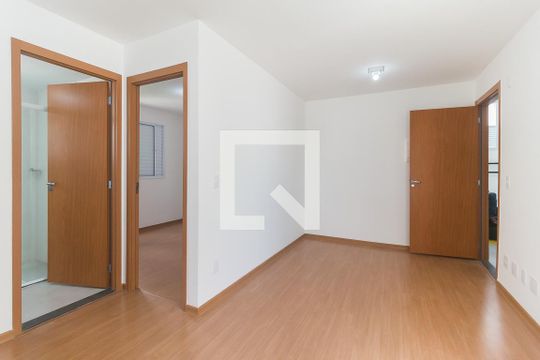 Sala de apartamento para alugar com 2 quartos, 44m² em Vila Sao Paulo, Mogi das Cruzes