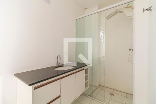 Banheiro da Suíte 1 de apartamento para alugar com 2 quartos, 180m² em Paraíso, São Paulo