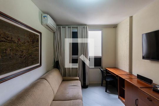 Quarto 1 de apartamento à venda com 3 quartos, 200m² em Tijuca, Rio de Janeiro