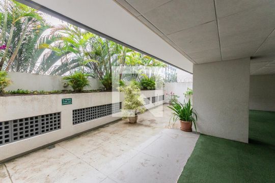 Área comum de apartamento à venda com 3 quartos, 200m² em Tijuca, Rio de Janeiro