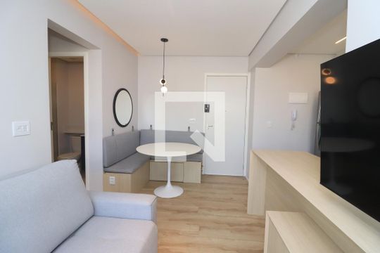 Sala de TV de apartamento à venda com 2 quartos, 49m² em Vila Matilde, São Paulo