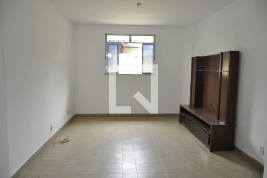 Sala de casa de condomínio à venda com 4 quartos, 250m² em Méier, Rio de Janeiro
