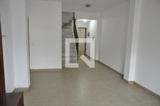 Sala de casa de condomínio à venda com 4 quartos, 250m² em Méier, Rio de Janeiro