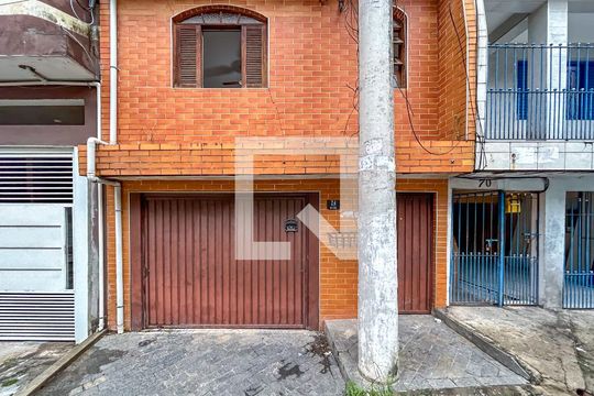 Fachada de casa para alugar com 1 quarto, 15m² em Jardim Paulista, Barueri