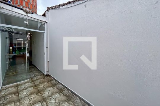 Área de Serviço de casa para alugar com 1 quarto, 15m² em Jardim Paulista, Barueri