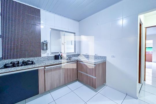 Cozinha de casa para alugar com 1 quarto, 15m² em Jardim Paulista, Barueri